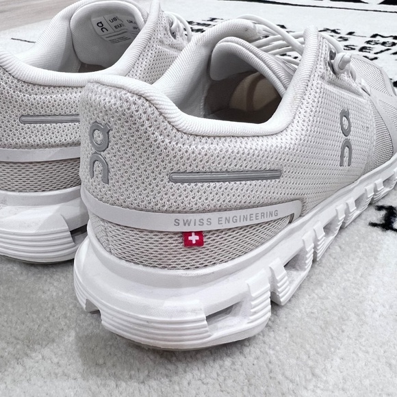 On Cloud 6 Women Running Casual Shoes - Pearl White Colorway - Picture 8 of 9